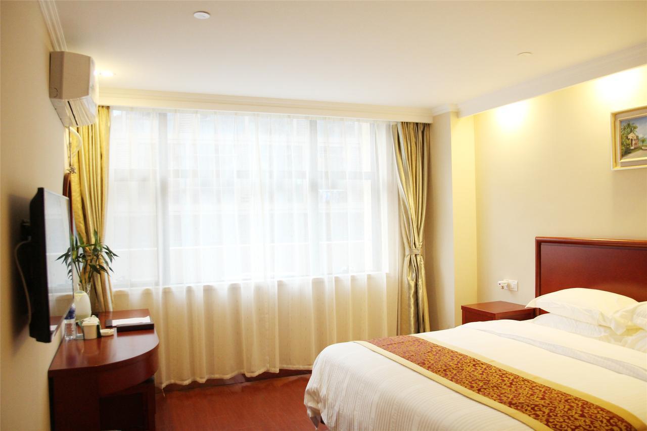 Greentree Inn Hotel Jianhe Subway Station North Palace Taiyuan Exteriör bild
